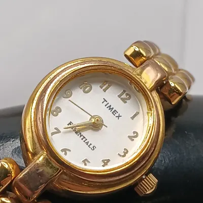 LOT 115: Vintage Watch Collection- Sakata Pocket Watch, Elgin, Timex & Pulsar