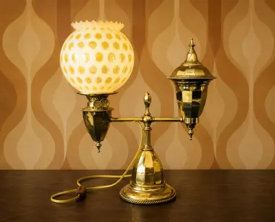 VINTAGE FENTON STUDENT LAMP