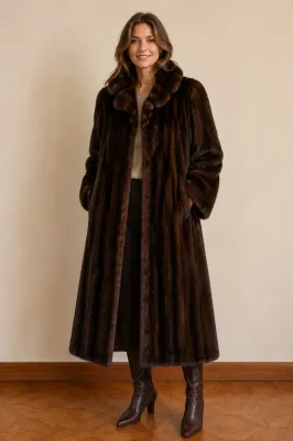 LONG FUR COAT