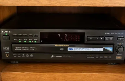 SONY CDP-CE515COMPACT DISC PLAYER WITH 5 CD CHANGER