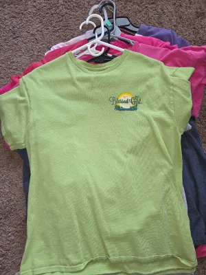 10 ladies tee shirts