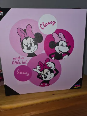 Minnie mouse wall art