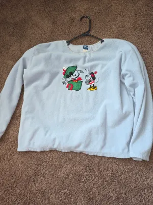Ladies sweat shirts