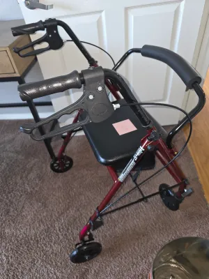 Rolling walker