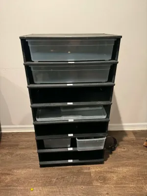 Sale Photo Thumbnail #67: Snake cage holder with storage containers