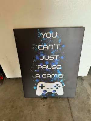 Sale Photo Thumbnail #54: gamer picture lot