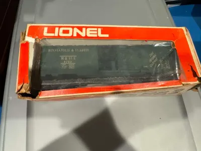 Sale Photo Thumbnail #7: Lot 4 train