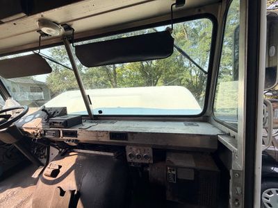 Sale Photo Thumbnail #8: Pigs Unlimited - 24 FOOT Food Truck WHITE

Fully loaded truck with everything you need for food truck industry!
It will be detailed before you buy it!

Photos included are the BEFORE photos. We will be detailing the truck while the auction is running.
Fee