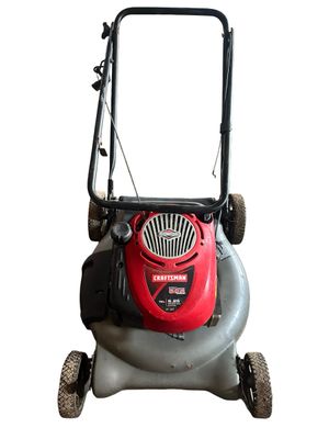 Sale Photo Thumbnail #247: Craftsman 21-Inch Clearance Self-Propelled Walk-Behind Lawn Mower with Briggs and Straton engine, 4-cycle engine