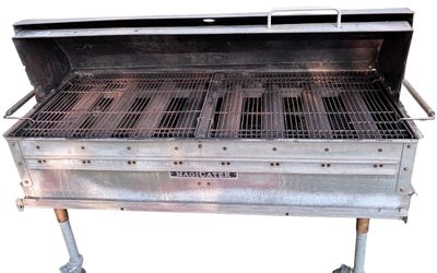 Sale Photo Thumbnail #206: MagiCater Stainless Steel Commercial Transportable Propane Grill - 8 Burners with 2 Propane Tanks