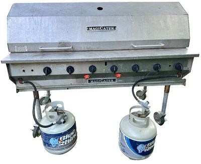 Sale Photo Thumbnail #199: MagiCater Stainless Steel Commercial Transportable Propane Grill - 8 Burners with 2 Propane Tanks