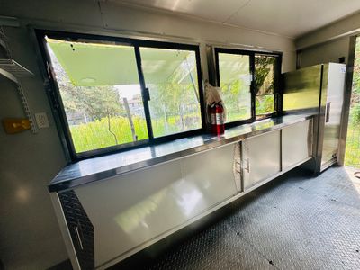 Sale Photo Thumbnail #60: 16 FOOT Food Trailer  - BLACK

Clean!
Ready to GO!
Contact us to come take a look!