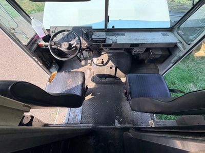 Sale Photo Thumbnail #9: Pigs Unlimited - 24 FOOT Food Truck WHITE

Fully loaded truck with everything you need for food truck industry!
It will be detailed before you buy it!

Photos included are the BEFORE photos. We will be detailing the truck while the auction is running.
Fee
