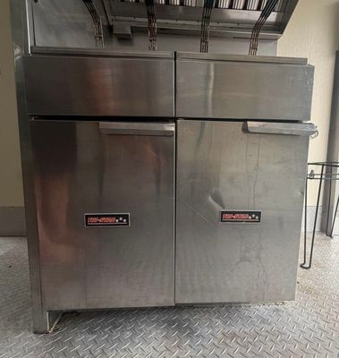Sale Photo Thumbnail #94: 14 FOOT Food Trailer WHITE

Clean!
Ready to GO!
Contact us to come take a look!