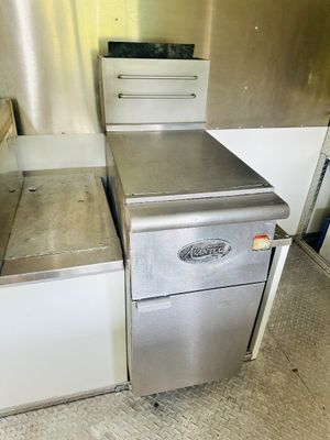 Sale Photo Thumbnail #58: 16 FOOT Food Trailer  - BLACK

Clean!
Ready to GO!
Contact us to come take a look!