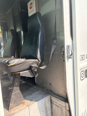 Sale Photo Thumbnail #11: Pigs Unlimited - 24 FOOT Food Truck WHITE

Fully loaded truck with everything you need for food truck industry!
It will be detailed before you buy it!

Photos included are the BEFORE photos. We will be detailing the truck while the auction is running.
Fee