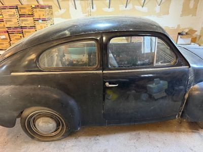 Sale Photo Thumbnail #10: WE HAD A MECHANIC LOOK AT THIS VEHICLE AND
IT DID TURN OVER BUT DID NOT START. 
IT NEEDS A NEW 6 VOLT BATTERY
THERE IS SOME COSMETIC DAMAGE TO THE PAINT ON HOOD AND ROOF. 
THERE IS SOME PITTING ON THE FRONT OF HOOD, NO OTHER BODY DAMAGE SEEN.
NONE OR VERY