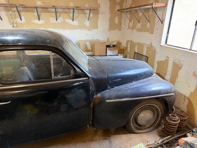 Sale Photo Thumbnail #11: WE HAD A MECHANIC LOOK AT THIS VEHICLE AND
IT DID TURN OVER BUT DID NOT START. 
IT NEEDS A NEW 6 VOLT BATTERY
THERE IS SOME COSMETIC DAMAGE TO THE PAINT ON HOOD AND ROOF. 
THERE IS SOME PITTING ON THE FRONT OF HOOD, NO OTHER BODY DAMAGE SEEN.
NONE OR VERY