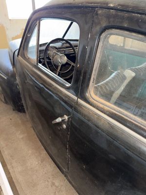 Sale Photo Thumbnail #29: WE HAD A MECHANIC LOOK AT THIS VEHICLE AND
IT DID TURN OVER BUT DID NOT START. 
IT NEEDS A NEW 6 VOLT BATTERY
THERE IS SOME COSMETIC DAMAGE TO THE PAINT ON HOOD AND ROOF. 
THERE IS SOME PITTING ON THE FRONT OF HOOD, NO OTHER BODY DAMAGE SEEN.
NONE OR VERY