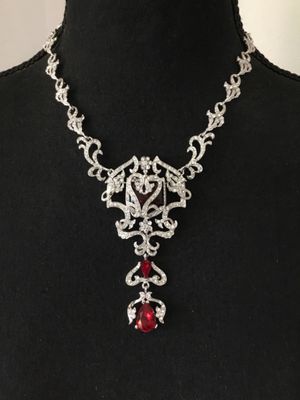 Gorgeous, vintage, encrusted, crystal rhinestone ruby, red rhinestone statement necklace some stones missing