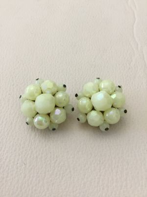 Beautiful vintage, western Germany clip on earrings