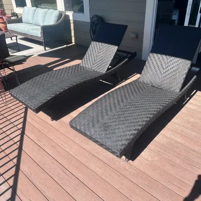 F outdoor furniture