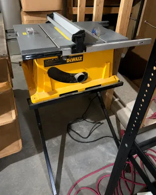 G dewalt table saw