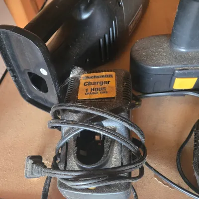 LOT 129: Garage Finds/ Rechargeable, Cordless Tools