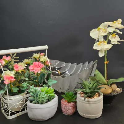 LOT 91: Faux Flower Decor, Vintage Clear and Frosted Leaf-shaped Decorative Bowl, Ceramic Frog Figurines, and More