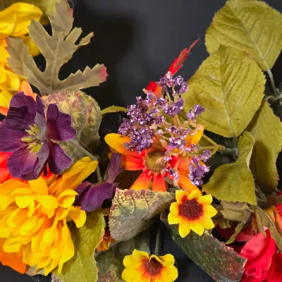 LOT 91: Faux Flower Decor, Vintage Clear and Frosted Leaf-shaped Decorative Bowl, Ceramic Frog Figurines, and More