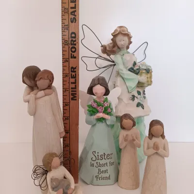 LOT 116: Willow Tree & Angel Figurines