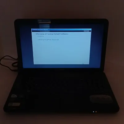 LOT 111: Toshiba Satellite C855-S5214 Laptop 500GB 4GB RAM