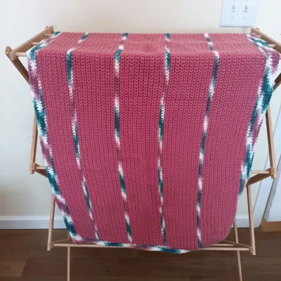 LOT 122: Vintage Quilt with Framed Embroidery, Vera Bradley Throw Blanket, Crocheted Blankets & More