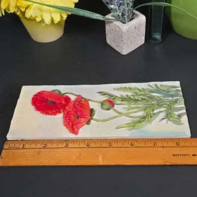 LOT 91: Faux Flower Decor, Vintage Clear and Frosted Leaf-shaped Decorative Bowl, Ceramic Frog Figurines, and More