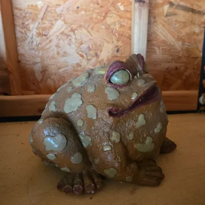 LOT 127: Garage Finds/ Multiple Frog and 2 Owl Garden Statues