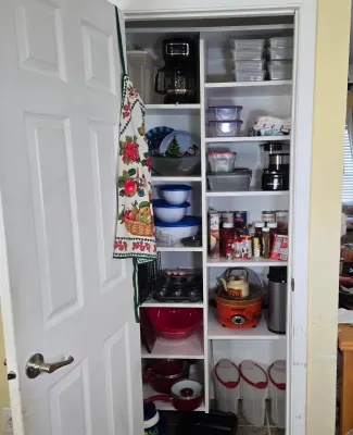 LOT 87: Kitchen Closet Lot/ Vintage Bright Orange Rival Crock-Pot 5 Qt Slow Cooker, Teapot, Cereal Keepers, Hamilton Beach Countertop...