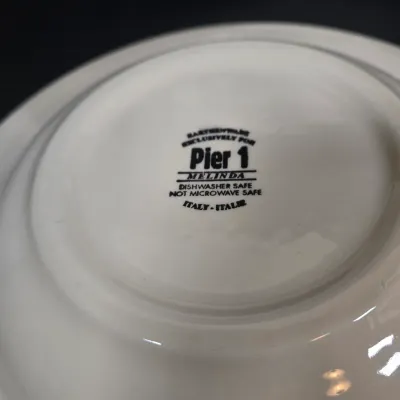 LOT 93: Speckled Sponge Ware Clay Pottery Mixing Bowls/ Blue Bowl has Spout/ and Vintage Pier 1 Melinda Italian Earthenware Bowls