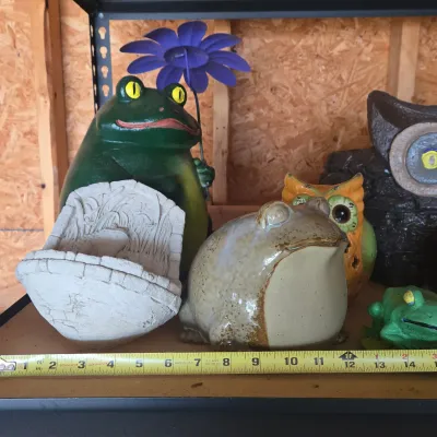 LOT 127: Garage Finds/ Multiple Frog and 2 Owl Garden Statues