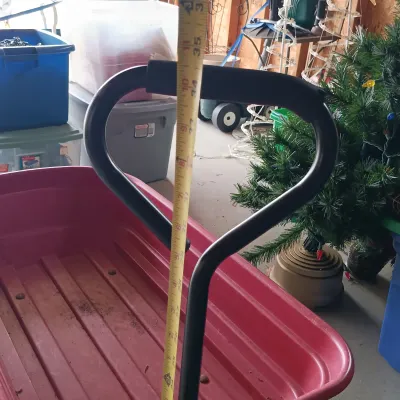 LOT 126: Gorilla Carts Yard Wagon, Climb Cart & Collapsible Storage Cart