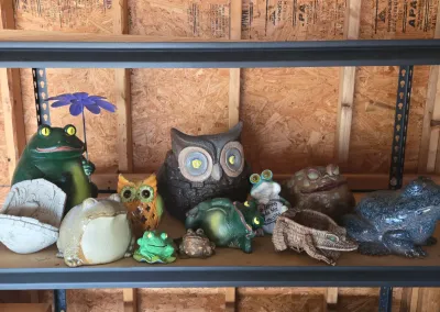 LOT 127: Garage Finds/ Multiple Frog and 2 Owl Garden Statues