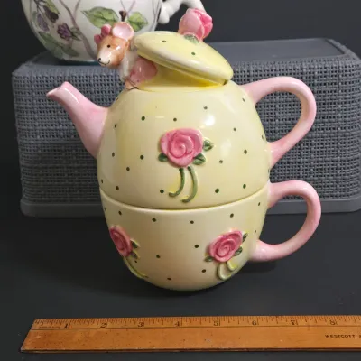 LOT 36: Collection of Four Ceramic Stackable "Tea for One" Teapots and Cups Sets
