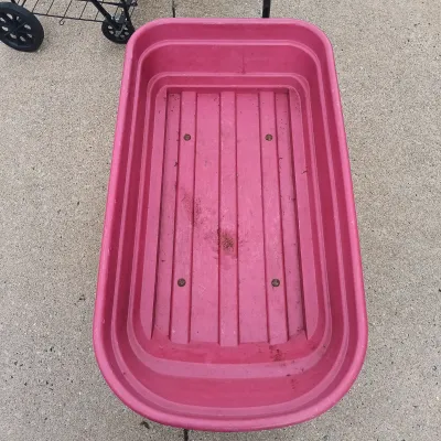 LOT 126: Gorilla Carts Yard Wagon, Climb Cart & Collapsible Storage Cart