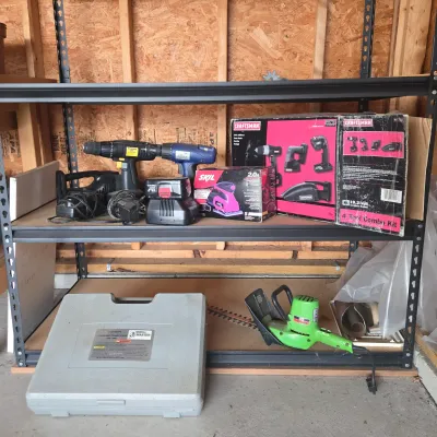 LOT 129: Garage Finds/ Rechargeable, Cordless Tools