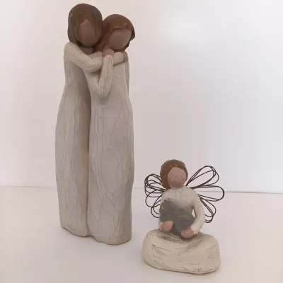 LOT 116: Willow Tree & Angel Figurines