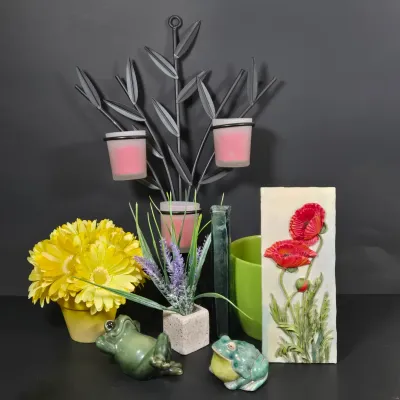 LOT 91: Faux Flower Decor, Vintage Clear and Frosted Leaf-shaped Decorative Bowl, Ceramic Frog Figurines, and More