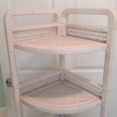 LOT 124: Corner Wicker 5ft Bath Cabinet