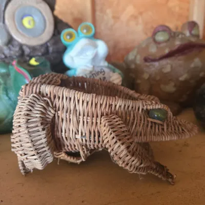 LOT 127: Garage Finds/ Multiple Frog and 2 Owl Garden Statues