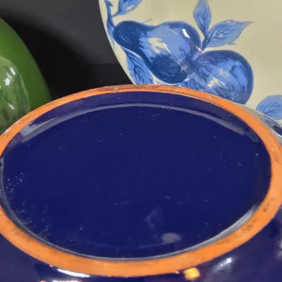 LOT 93: Speckled Sponge Ware Clay Pottery Mixing Bowls/ Blue Bowl has Spout/ and Vintage Pier 1 Melinda Italian Earthenware Bowls