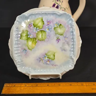 LOT 90: Vintage Amber-tinted Glass Serving Bowl, Hand-Painted and Signed Decorative Plate, 4 Ruffles Seville Ceramics Bone China Mugs,...
