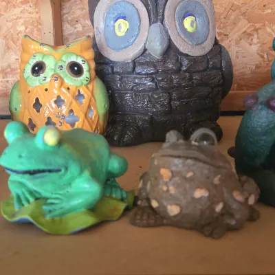 LOT 127: Garage Finds/ Multiple Frog and 2 Owl Garden Statues